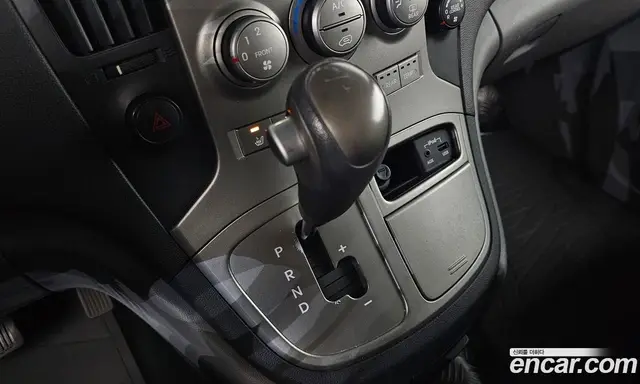 Hyundai Starex 2012 2.5 АКПП, миниатюра 12