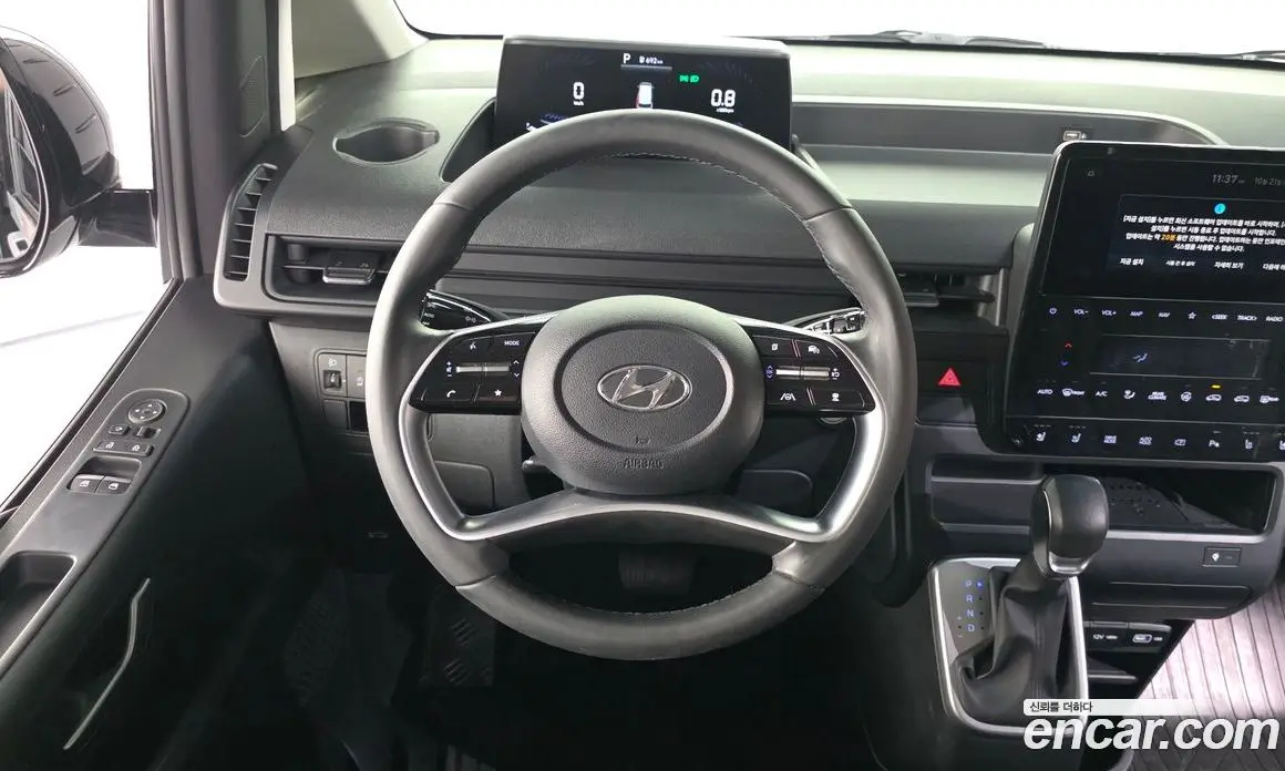 Hyundai Staria 2023 2.2 АКПП, фото 19