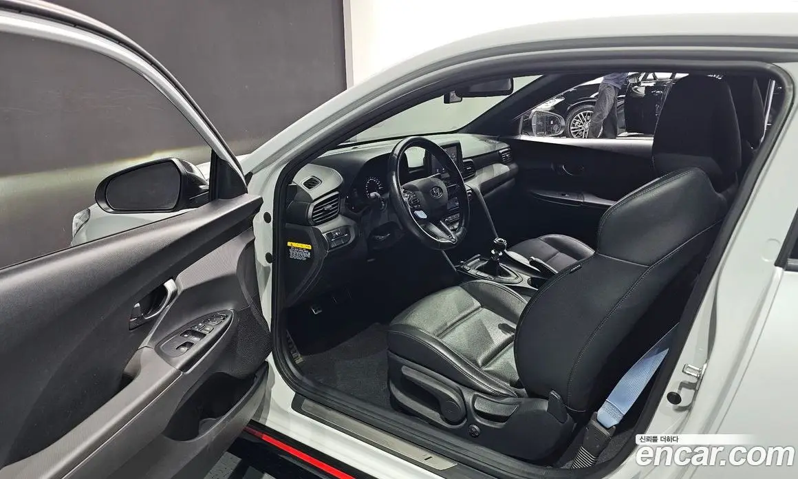 Hyundai Veloster 2019 2.0 МКПП, фото 13