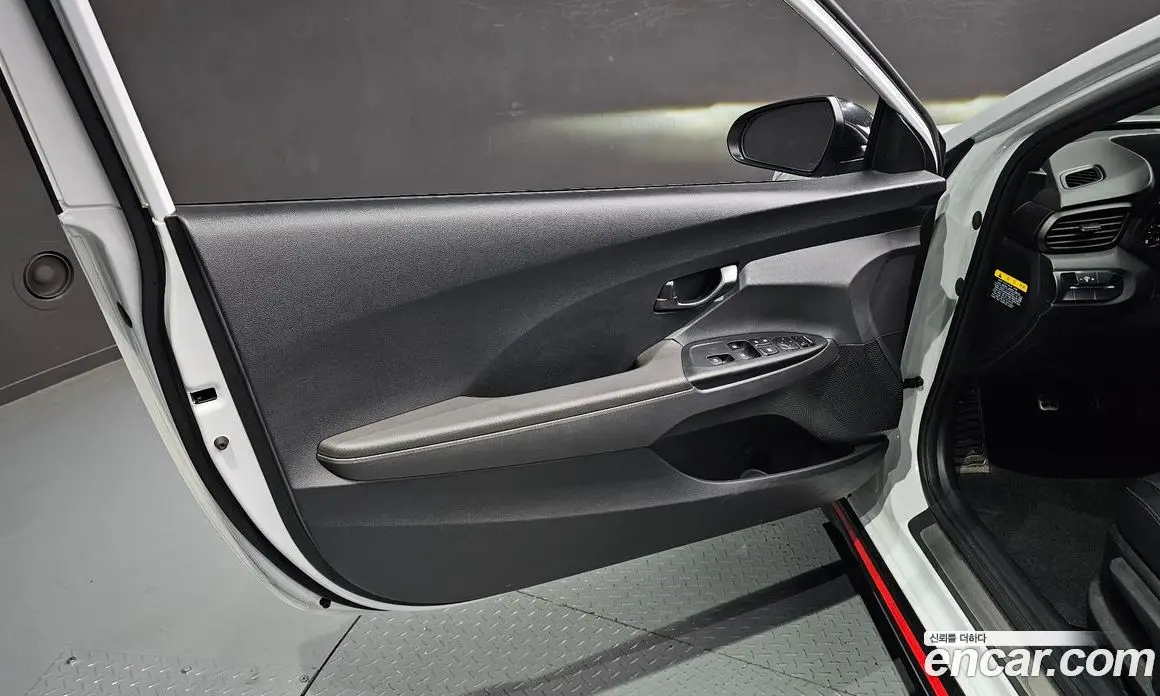 Hyundai Veloster 2019 2.0 МКПП, фото 14