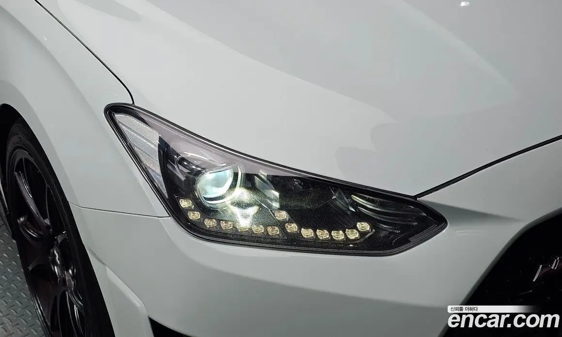Hyundai Veloster 2019 2.0 МКПП, фото 8
