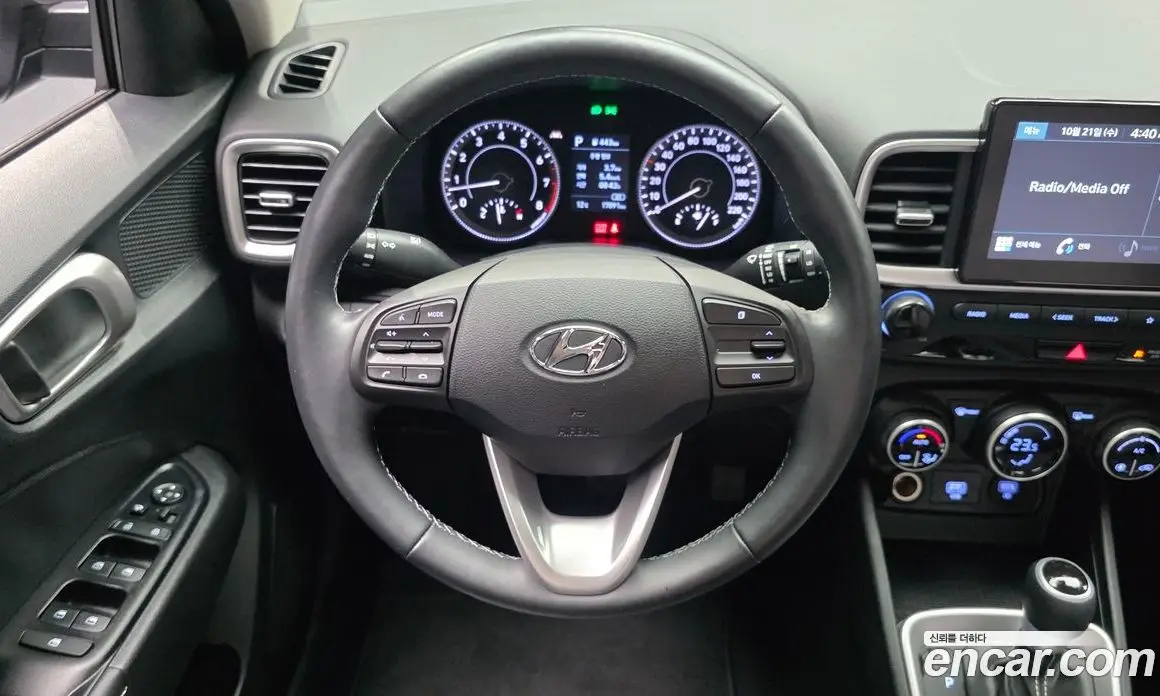 Hyundai Venue 2020 1.6 АКПП, фото 13
