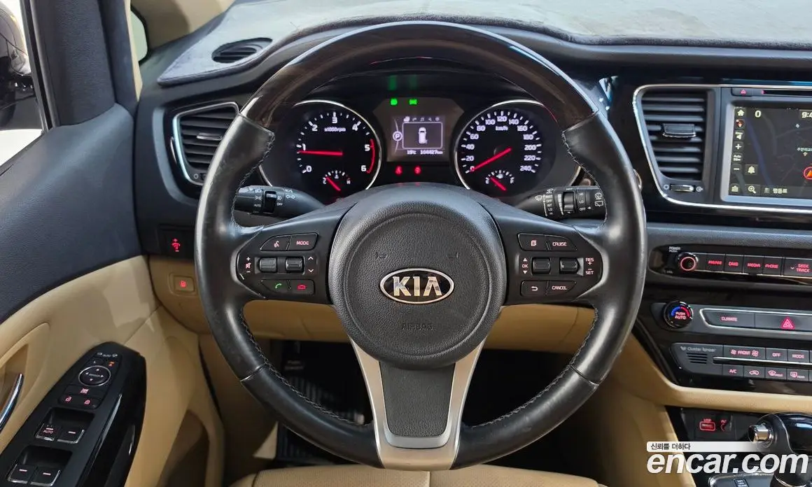 Kia Carnival 2016 2.2 АКПП, фото 20