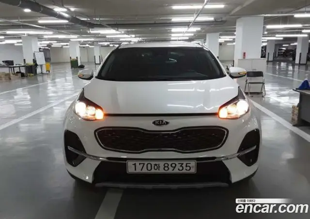 Kia Sportage, 2021, 127 160 км