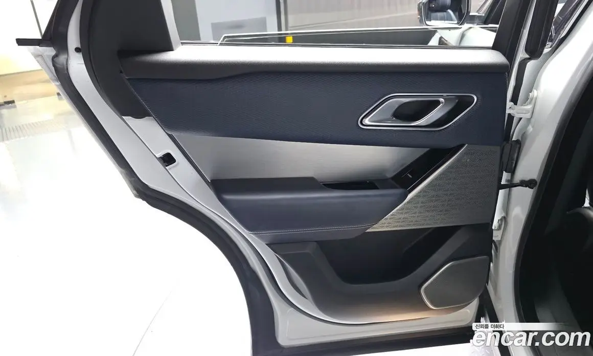 Land Rover Range Rover Velar 2017 3.0 АКПП, фото 14
