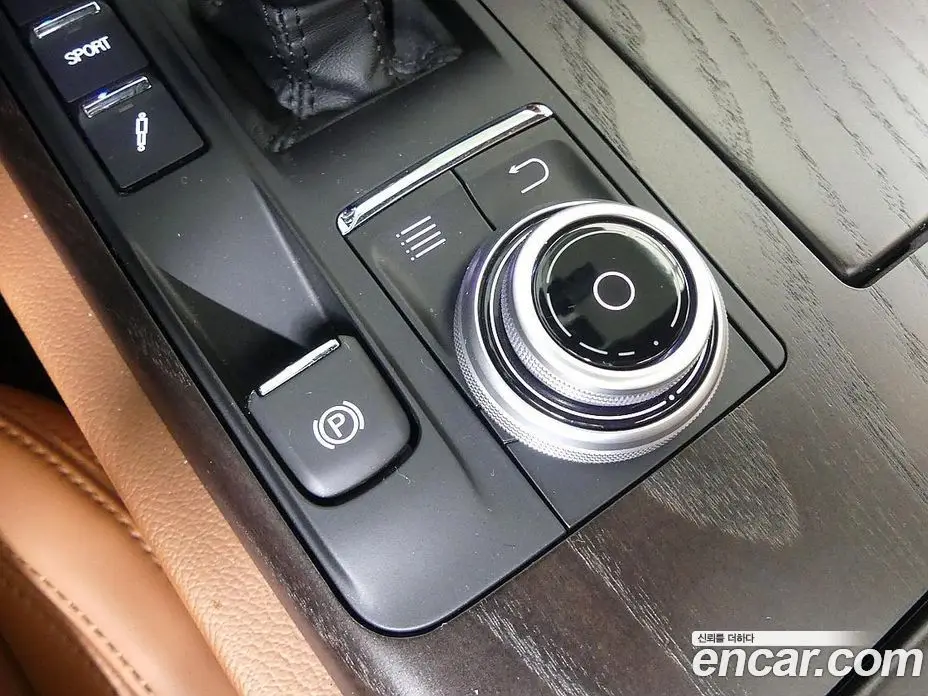 Maserati Quattroporte 2019 3.0 АКПП, фото 17