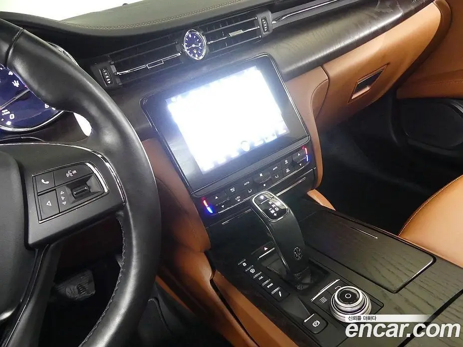 Maserati Quattroporte 2019 3.0 АКПП, фото 19
