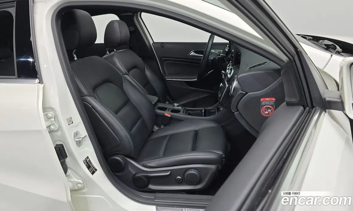 Mercedes-Benz A-Class 2016 1.6 АКПП, фото 16