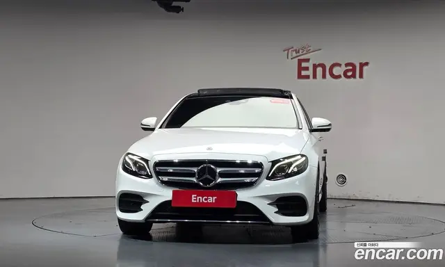 Mercedes-Benz E-Class 2020 2.0 АКПП, миниатюра 2