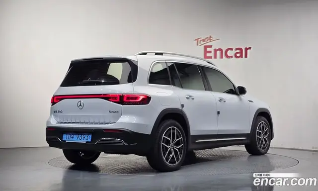 Mercedes-Benz EQB, 2022, 11 735 км