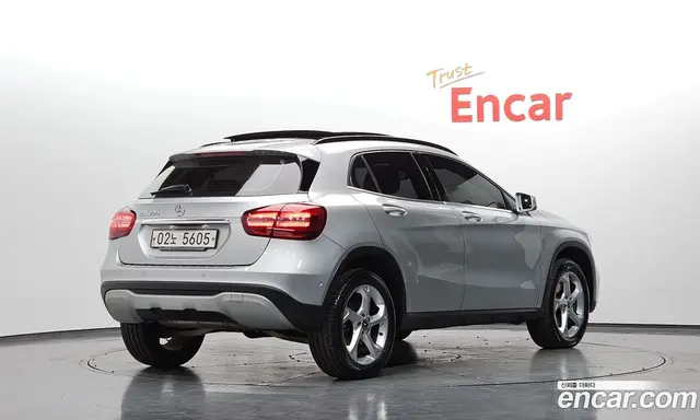 Mercedes-Benz GLA-Class 2017 2.0 АКПП, миниатюра 2 Mercedes-Benz GLA-Class 2017 2.0 АКПП, миниатюра 2