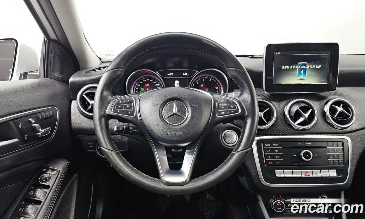 Mercedes-Benz GLA-Class 2017 2.0 АКПП, фото 13 Mercedes-Benz GLA-Class 2017 2.0 АКПП, фото 13