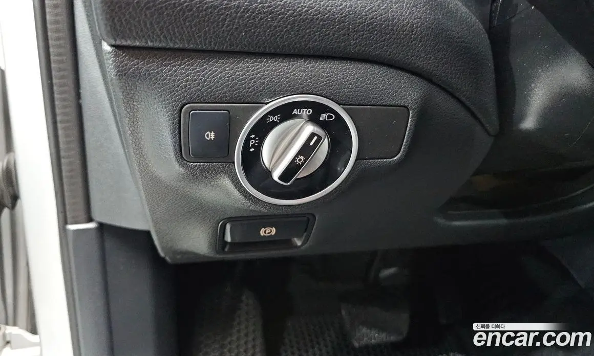 Mercedes-Benz GLA-Class 2017 2.0 АКПП, фото 18 Mercedes-Benz GLA-Class 2017 2.0 АКПП, фото 18