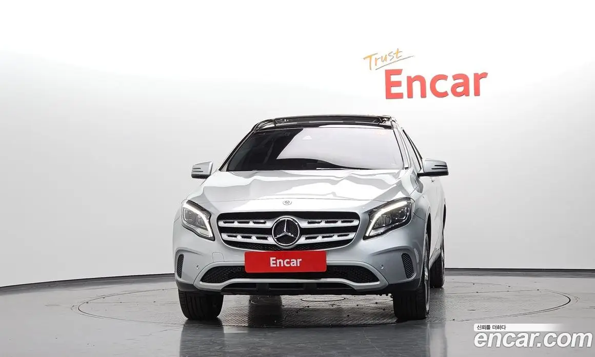 Mercedes-Benz GLA-Class 2017 2.0 АКПП, фото 3 Mercedes-Benz GLA-Class 2017 2.0 АКПП, фото 3