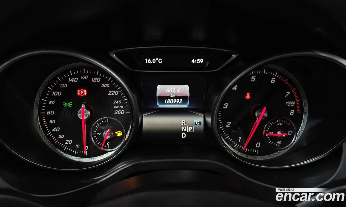 Mercedes-Benz GLA-Class 2017 2.0 АКПП, фото 8 Mercedes-Benz GLA-Class 2017 2.0 АКПП, фото 8