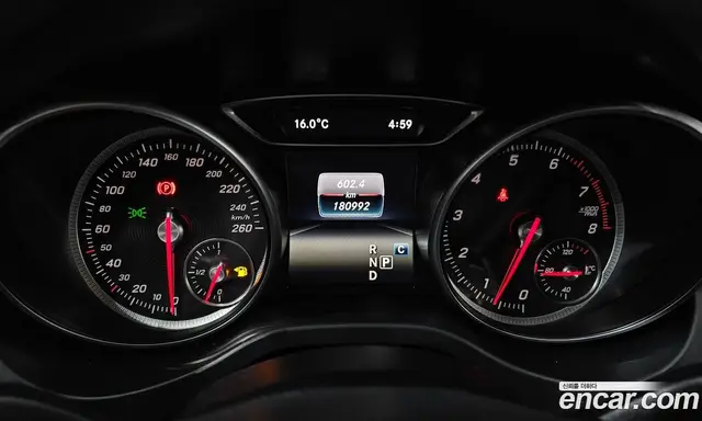 Mercedes-Benz GLA-Class 2017 2.0 АКПП, миниатюра 8 Mercedes-Benz GLA-Class 2017 2.0 АКПП, миниатюра 8