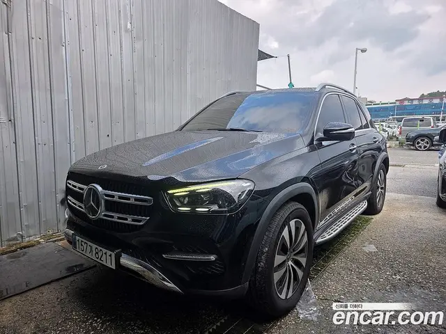Mercedes-Benz GLE-Class, 2023, 64 471 км