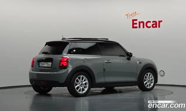 Mini Cooper 2020 1.5 АКПП, миниатюра 2