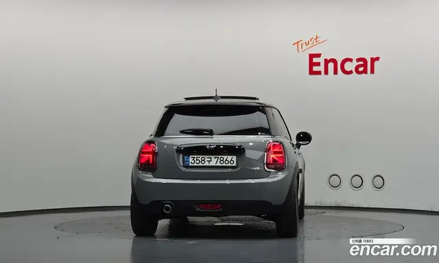 Mini Cooper 2020 1.5 АКПП, миниатюра 4