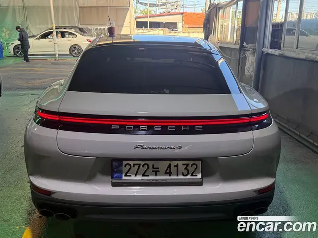 Porsche Panamera 2024 2.9 АКПП, миниатюра 8 Porsche Panamera 2024 2.9 АКПП, миниатюра 8