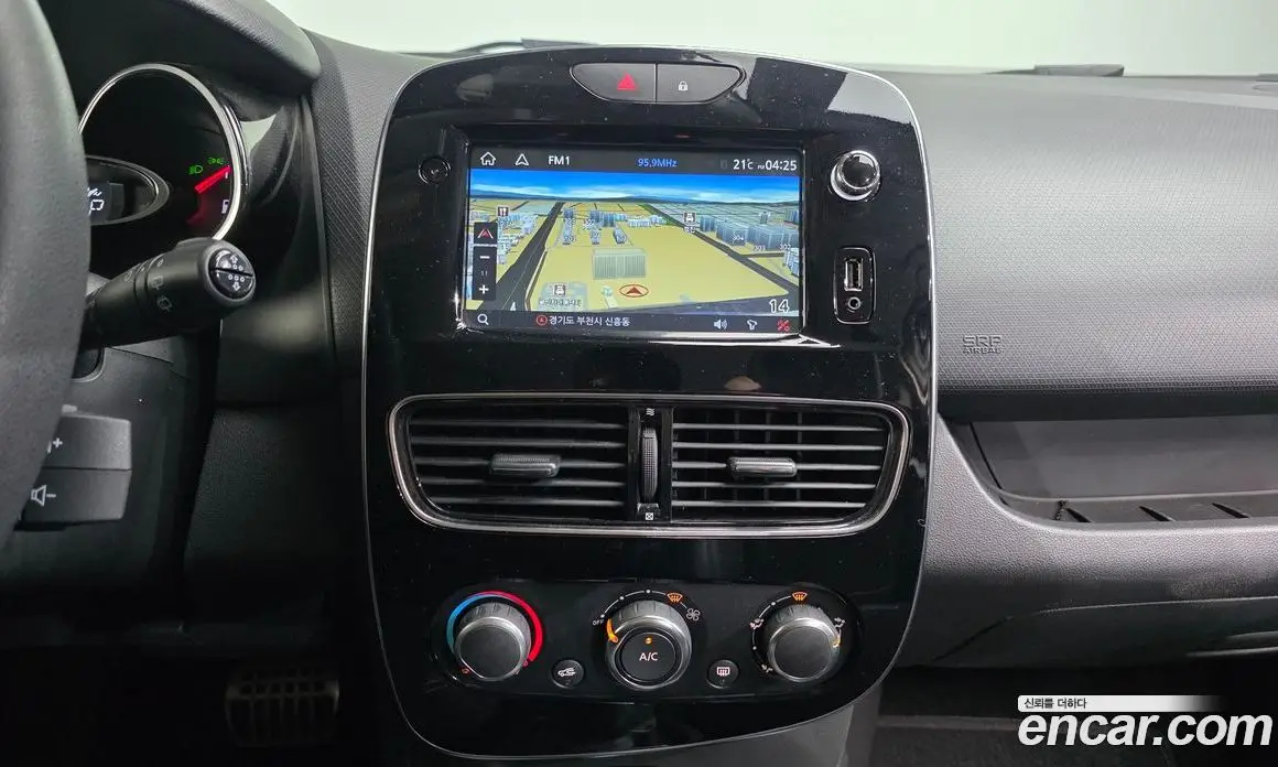 Renault (Samsung) Clio 2019 1.5 АКПП, фото 14 Renault (Samsung) Clio 2019 1.5 АКПП, фото 14