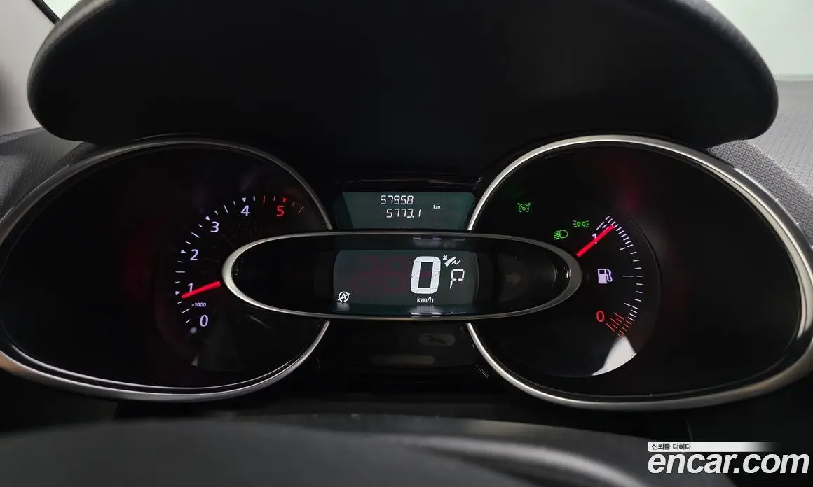 Renault (Samsung) Clio 2019 1.5 АКПП, фото 8 Renault (Samsung) Clio 2019 1.5 АКПП, фото 8