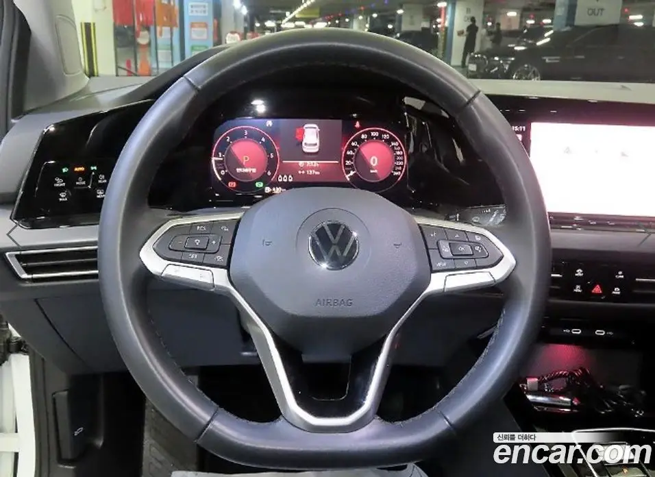 Volkswagen Golf 2023 2.0 АКПП, фото 8