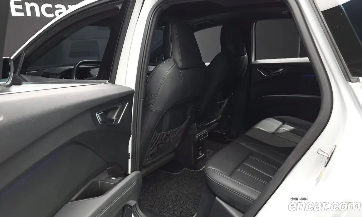 Audi Q4 e-tron 2023 0.2 АКПП, фото 16
