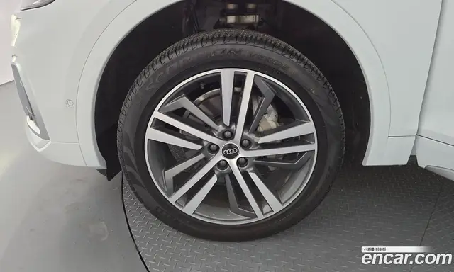 Audi Q5 2023 2.0 АКПП, миниатюра 5