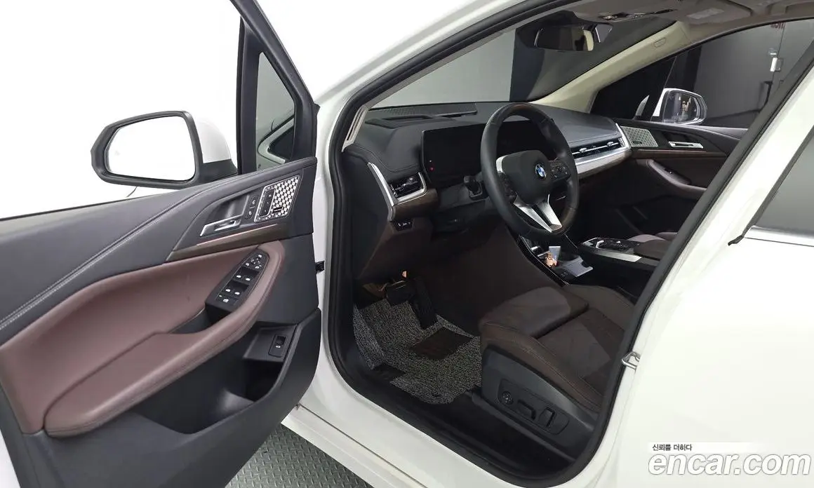 BMW 2 серия 2024 2.0 АКПП, фото 13