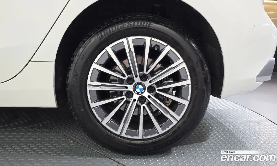 BMW 2 серия 2024 2.0 АКПП, фото 7