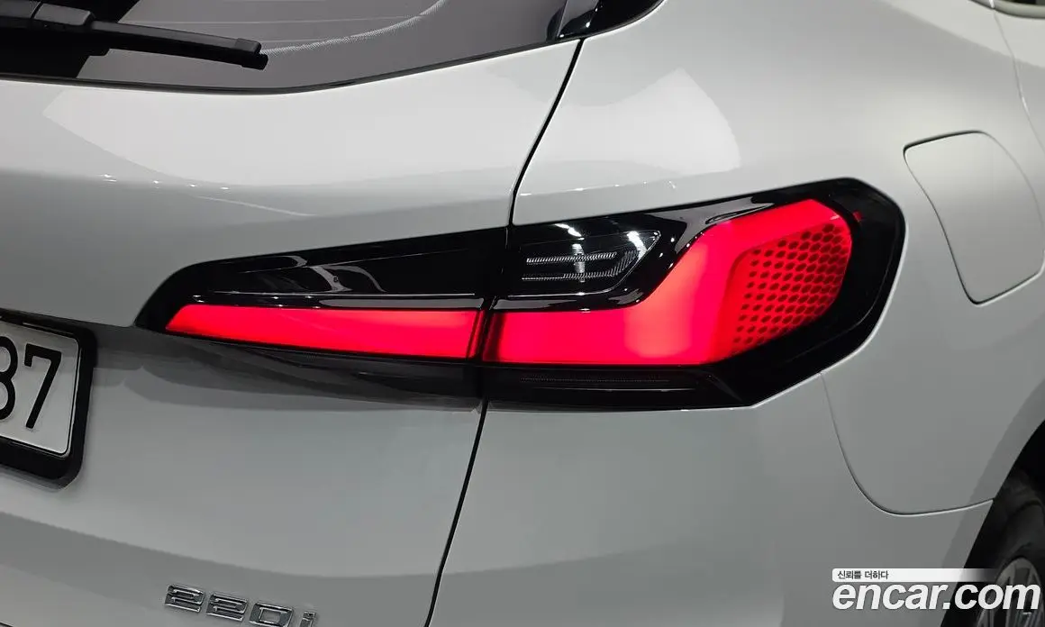 BMW 2 серия 2024 2.0 АКПП, фото 9