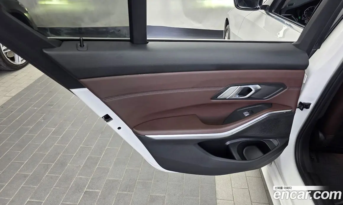 BMW 3 серия 2021 2.0 АКПП, фото 15