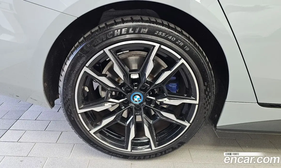 BMW i4 2024 0.2 АКПП, фото 5
