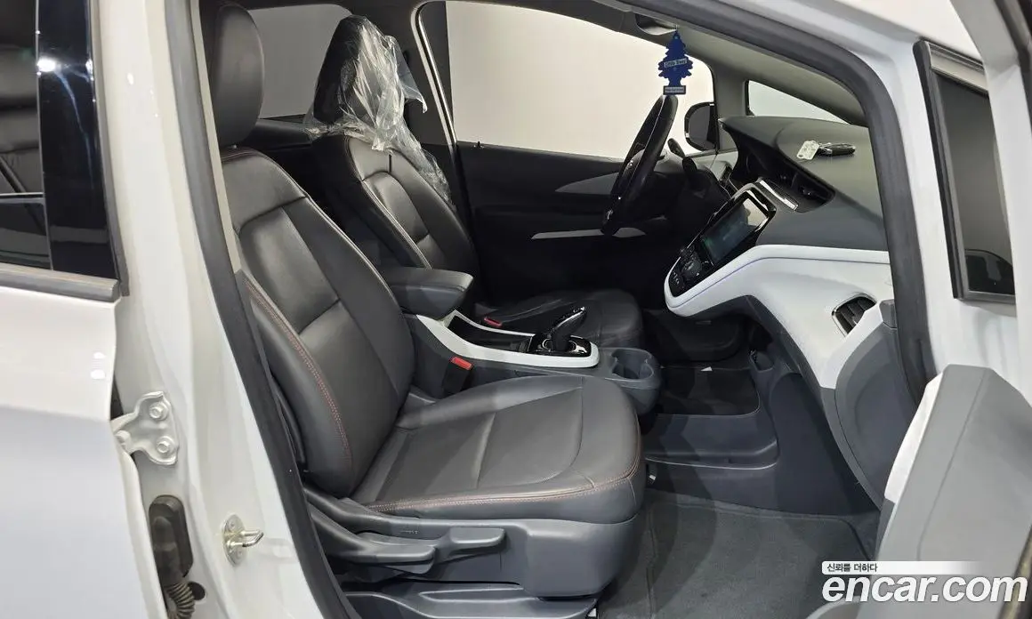 Chevrolet Bolt EV 2018 0.3 АКПП, фото 15