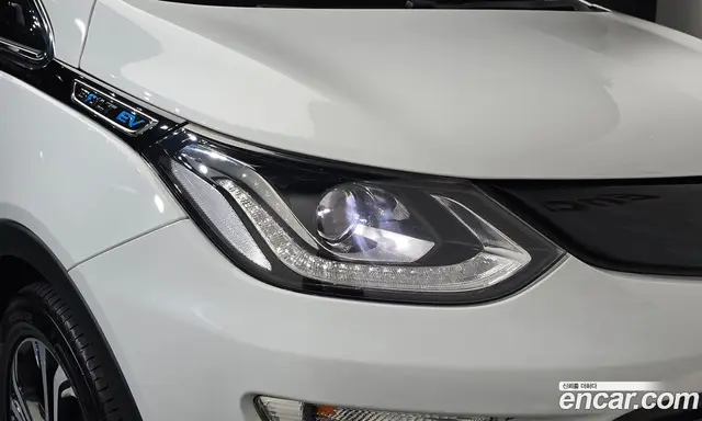 Chevrolet Bolt EV 2018 0.3 АКПП, миниатюра 7