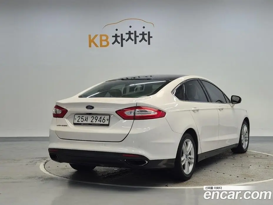 Ford Mondeo 2015 2.0 АКПП, фото 3