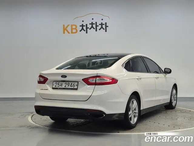 Ford Mondeo 2015 2.0 АКПП, миниатюра 3