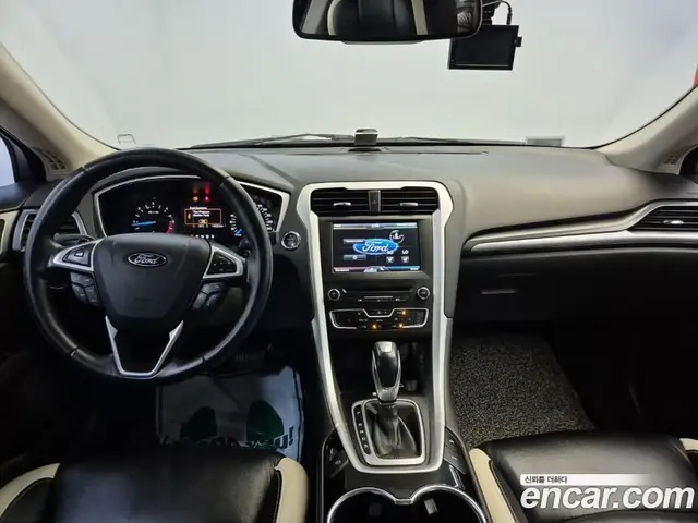 Ford Mondeo 2015 2.0 АКПП, миниатюра 7