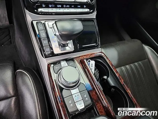 Genesis EQ900 2016 5.0 АКПП, миниатюра 8