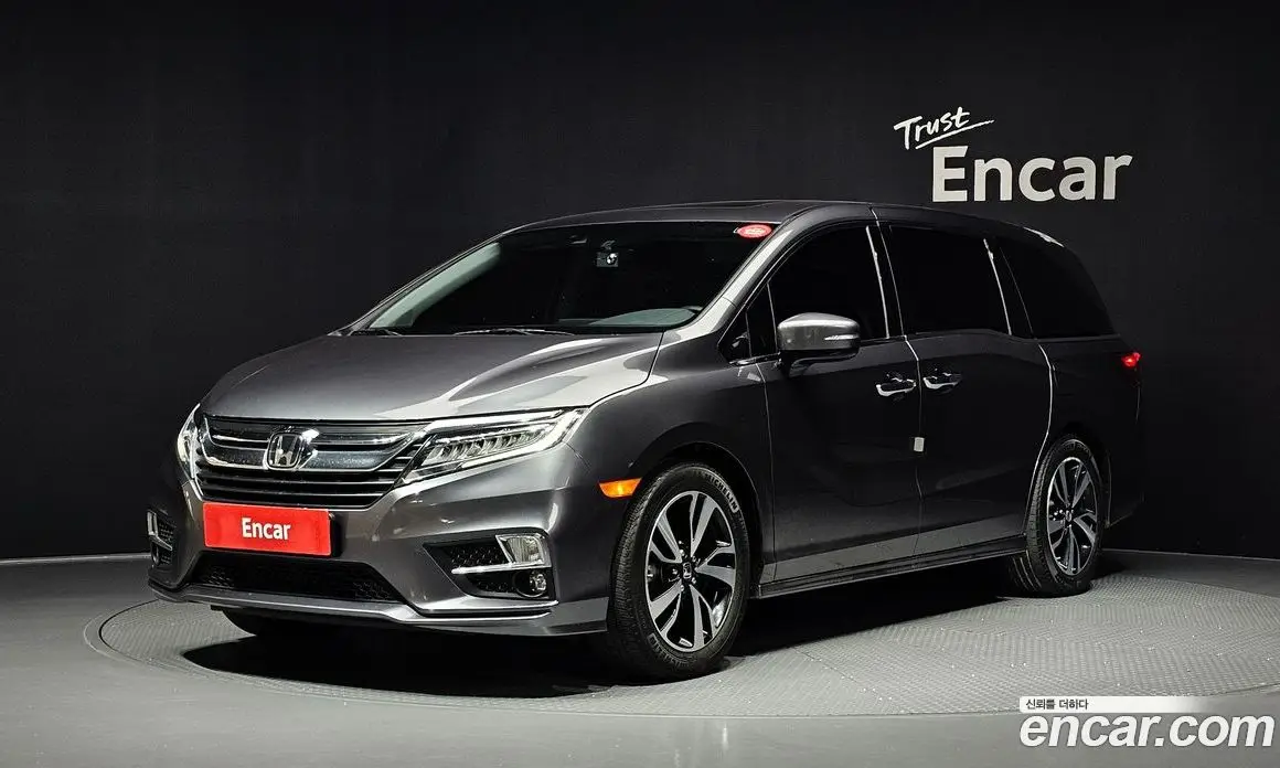 Honda Odyssey 2017 3.5 АКПП, фото 1 Honda Odyssey 2017 3.5 АКПП, фото 1