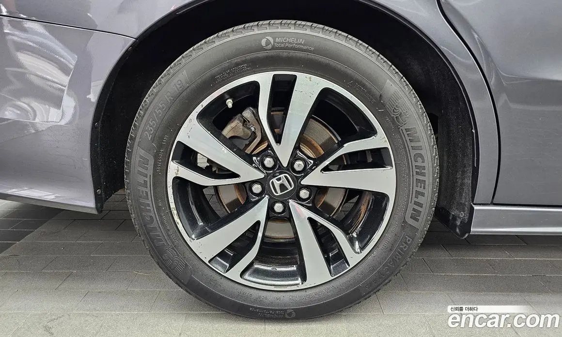 Honda Odyssey 2017 3.5 АКПП, фото 5 Honda Odyssey 2017 3.5 АКПП, фото 5