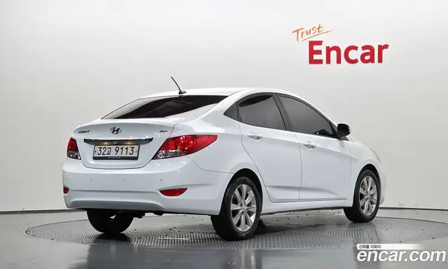Hyundai Accent, 2012, 95 291 км