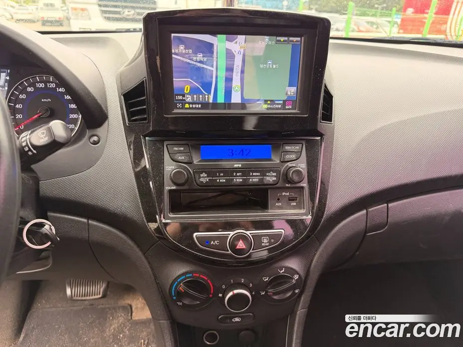 Hyundai Accent 2012 1.6 АКПП, фото 11