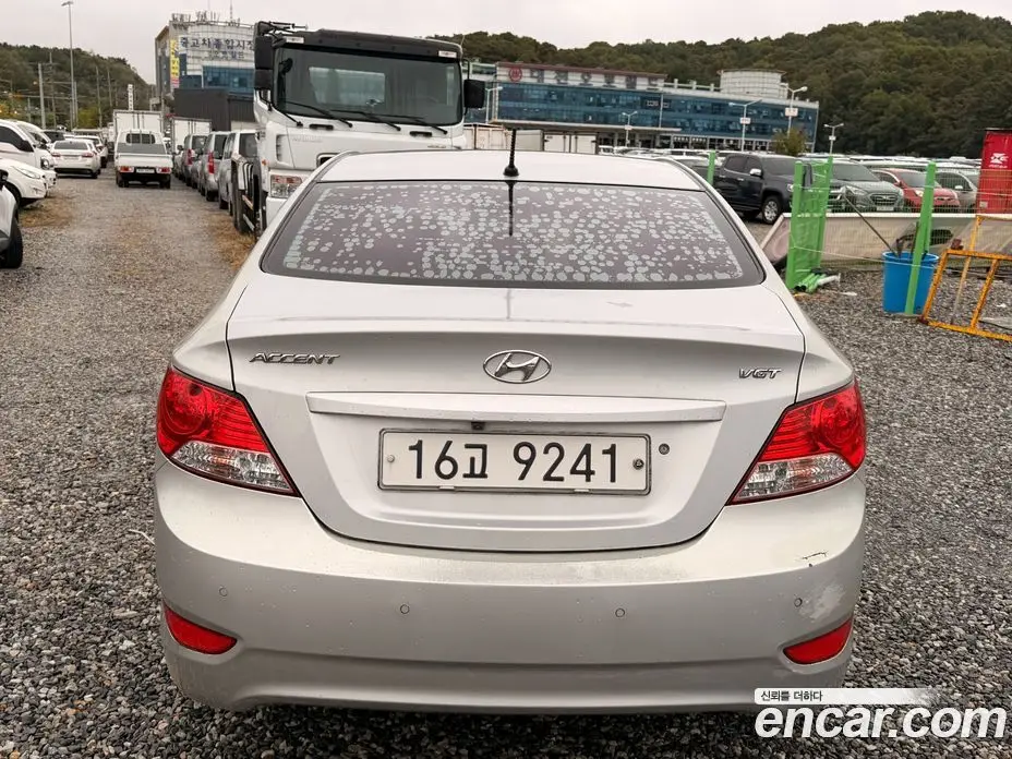 Hyundai Accent 2012 1.6 АКПП, фото 3