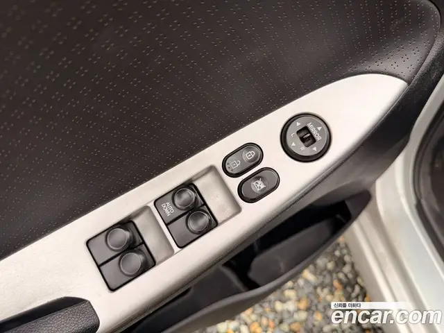 Hyundai Accent 2012 1.6 АКПП, миниатюра 7