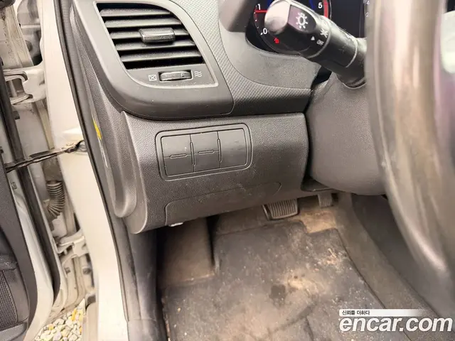 Hyundai Accent 2012 1.6 АКПП, миниатюра 8