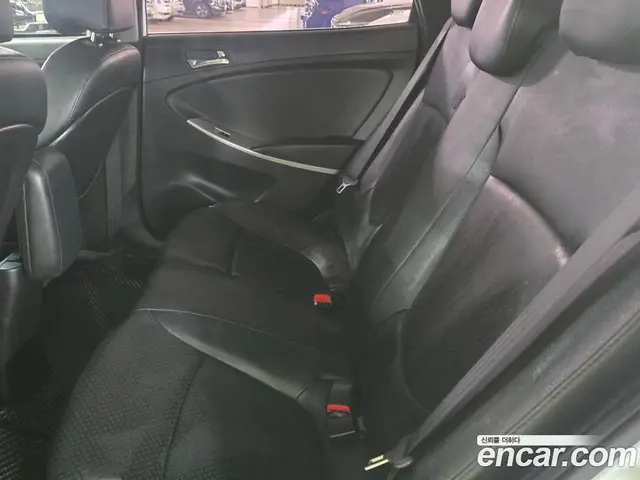 Hyundai Accent 2014 1.4 АКПП, миниатюра 10