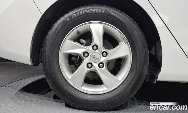 Hyundai Avante 2010 1.6 АКПП, миниатюра 5