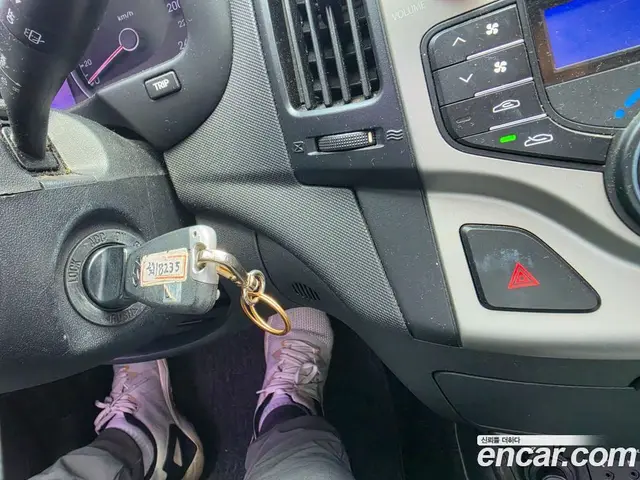 Hyundai i30 2009 1.6 АКПП, миниатюра 10